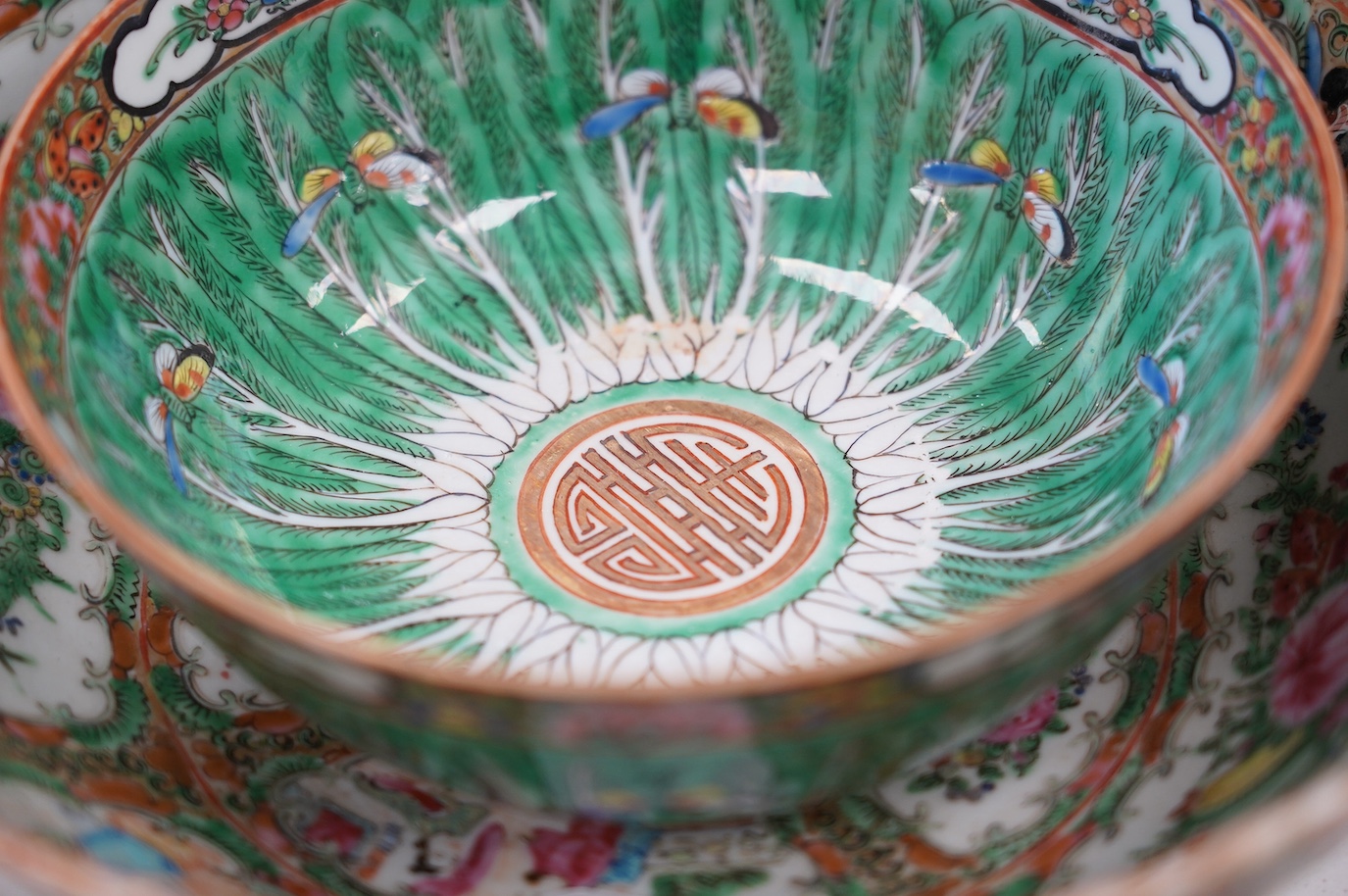 A quantity of mostly early 20th century Canton famille rose ceramics. Condition - poor to fair
